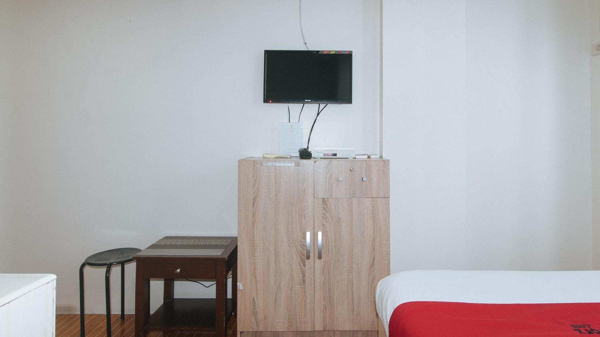 Reddoorz At Goldentown Hotel Davao City Экстерьер фото